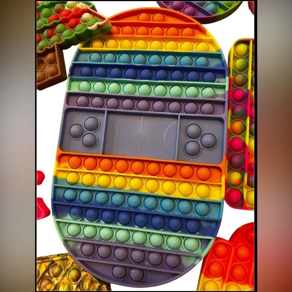 Lot of 35 Pop It Fidget Toy Set - Picture 5 of 11